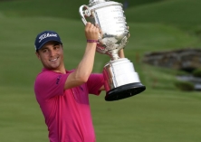 Not only is that trophy is huge but it looks heavy too. Not only is that trophy is huge but it looks heavy too.